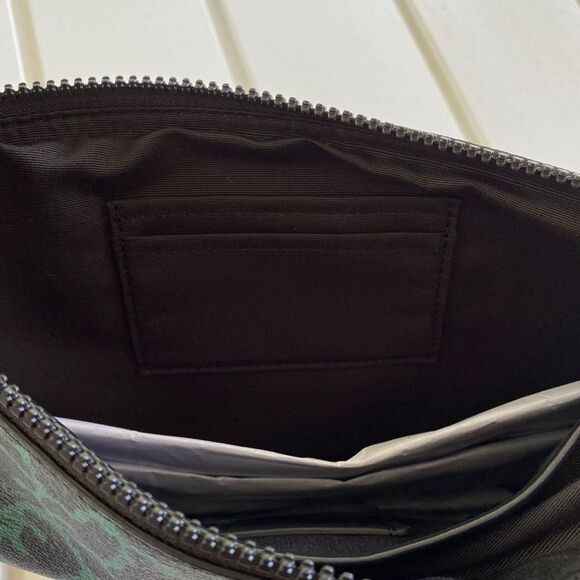 Coach Disney Thumper Animal Print Large Zippered Sleeve IPad Pouch Bag NWT - Picture 14 of 14